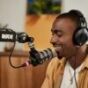 rode pod mic with a podcaster