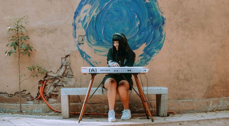 Arturia - AstroLab 61 White