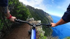 2 Cameras in 1 X4 doubles as a traditional wide-angle action cam with Single-Lens Mode, now up to 4K60fps!