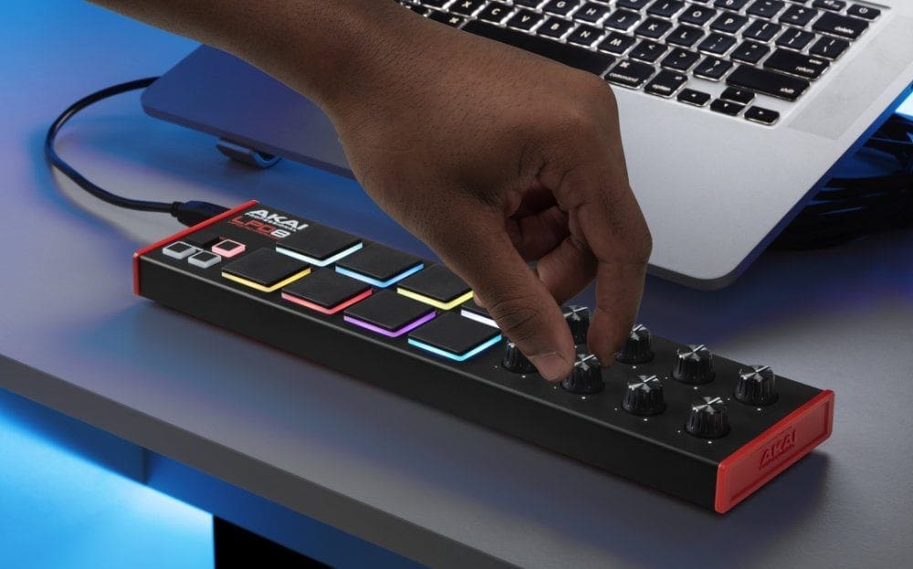 ASSIGNABLE KNOB CONTROLS