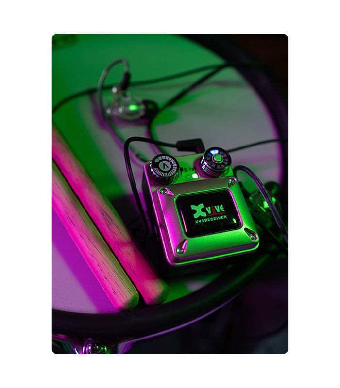 Xvive - U45R2 In-Ear 5.8 GHz Monitor Wireless System 1 xTransmitter & 2 x Receivers - Image 3