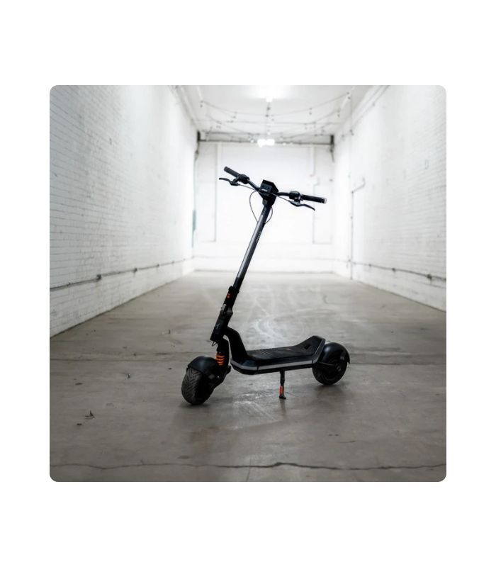 Apollo Phantom Electric Scooter - Space Grey - Image 6