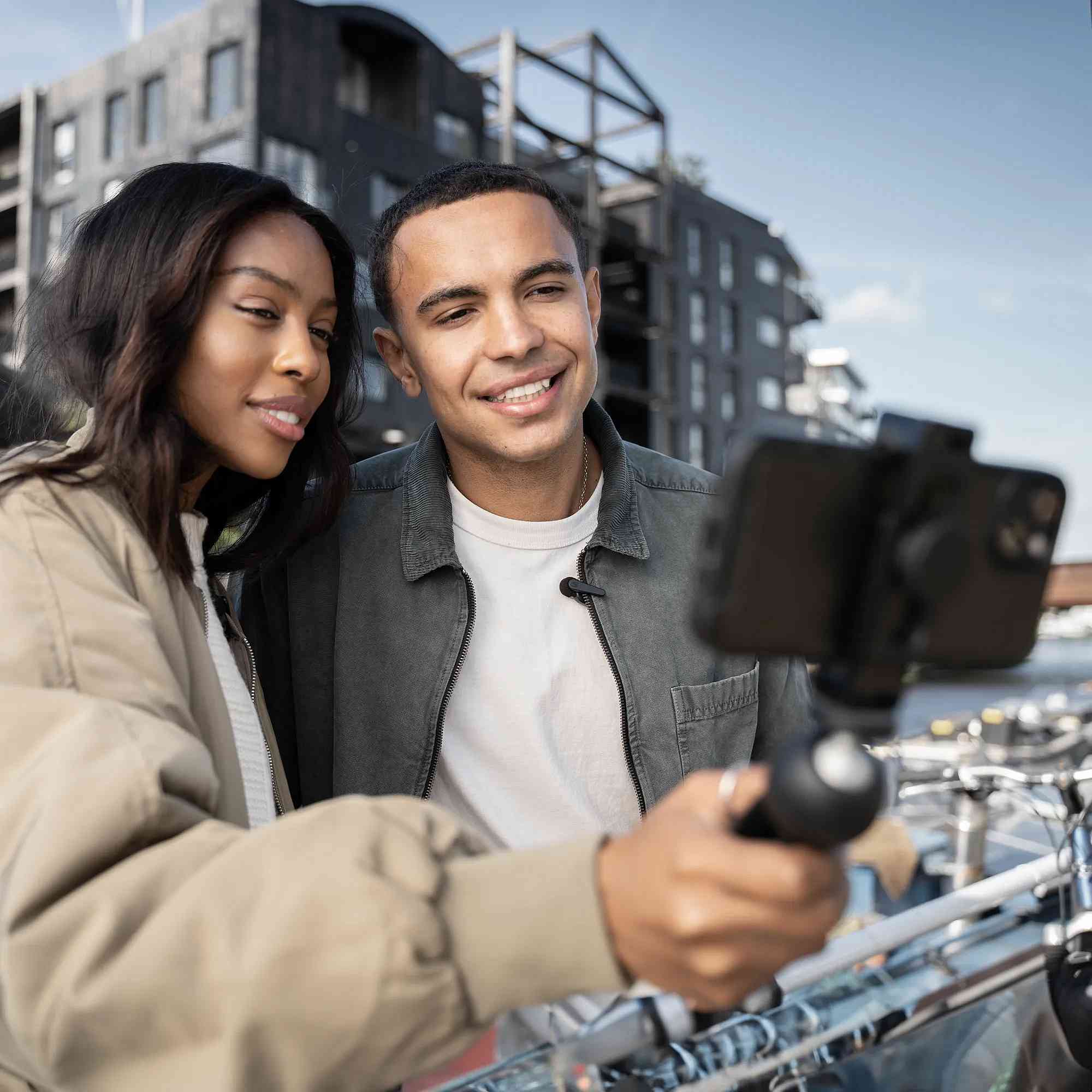 MOVEMIC TWO Two-Channel Wireless Lavalier Microphones