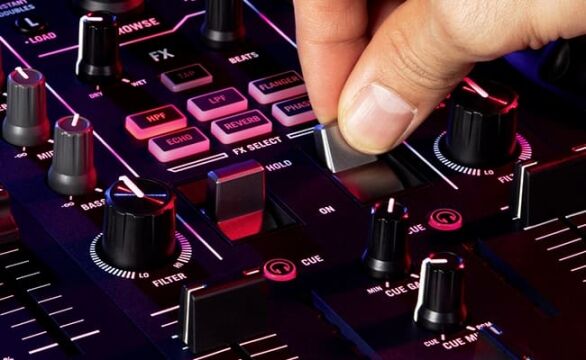 Mixtrack Platinum FX