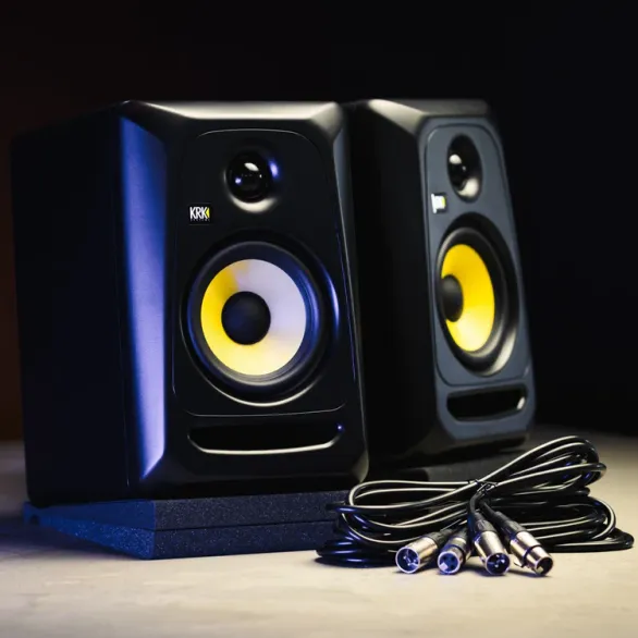 Classic 5 Powered Studio Monitor Pack
