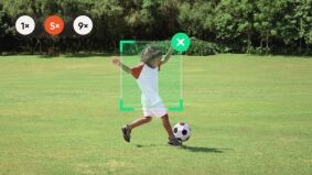 Active Zoom Tracking
Stay locked in. Easily track fast movement, even at long distances.