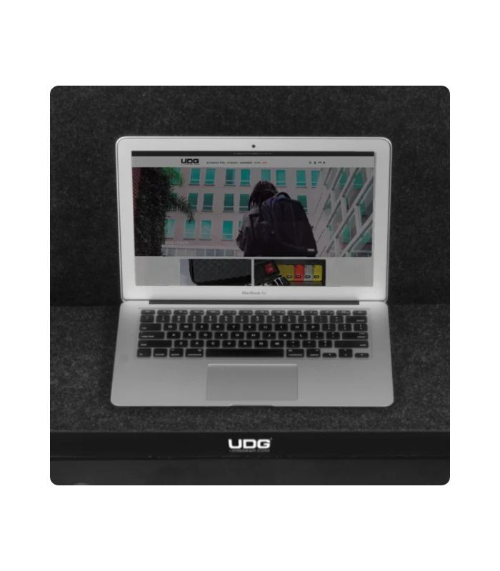 UDG - U91086BL UDG Ultimate Flight Case Set Pioneer CDJ-3000/A9 Blk (L and W) - Image 5