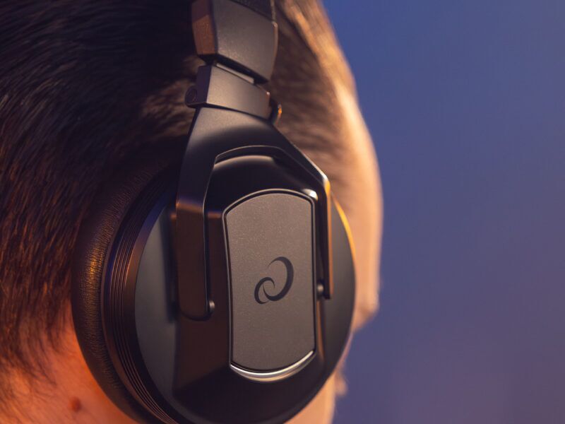 Alphatheta HDJ-F10 Professional wireless DJ headphones