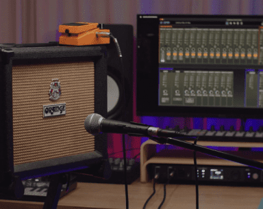 Intricate audio routing Get hands-on with an interface that lets you configure its connections to suit any need, including multiple sends/returns for effects, quick A/B speaker monitoring, and more. The included AudioFuse Control Center even features a matrix for quick ‘connect anything and everything’ configuration.