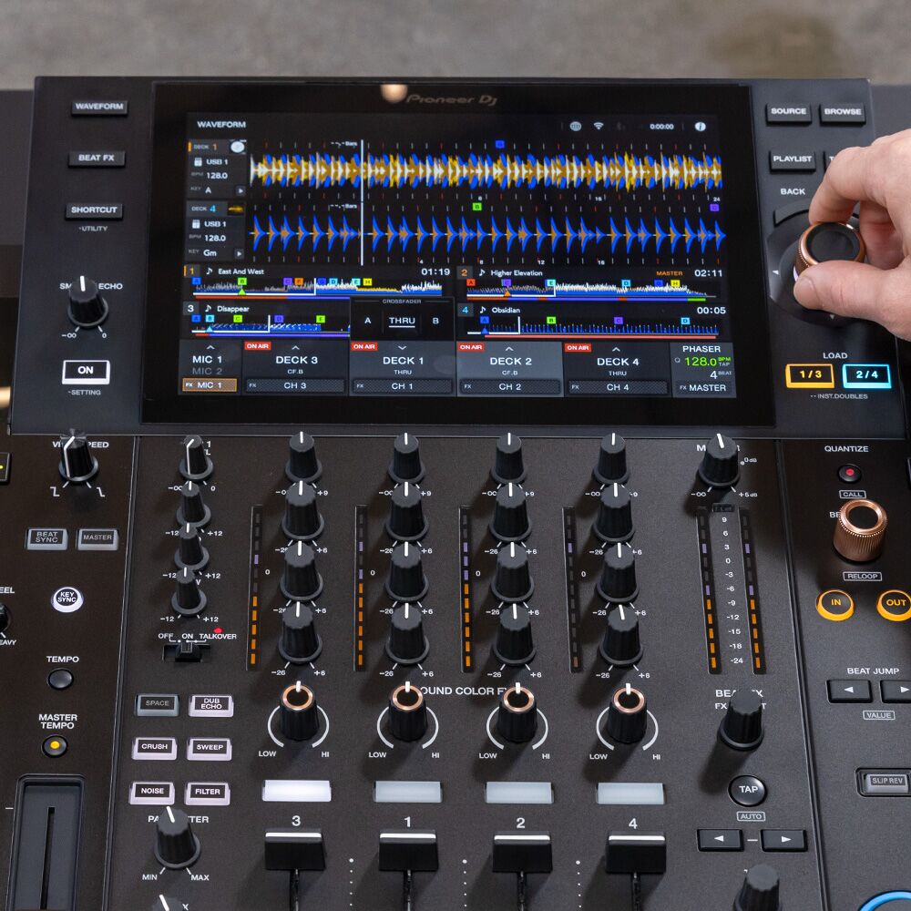 Pioneer DJ OPUS-QUAD Professional all-in-one DJ system - black