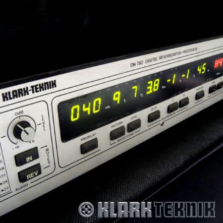 QX1204USB 03